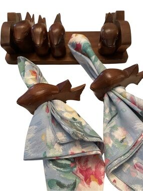 Vintage wooden fish-shaped napkin rings x6 and holder